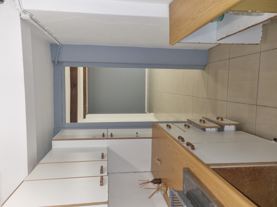 To Let 120 Bedroom Property for Rent in Richmond Hill Eastern Cape